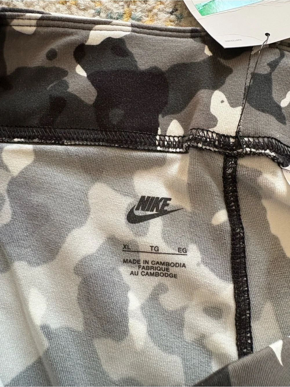 Nike Gray & Black Camo Tight-Fit High Rise Leggings